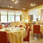 Hotel Milano Snc Lanzo dʼIntelvi